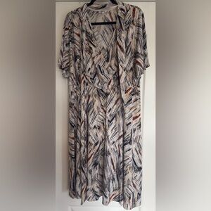 Sandra Darren Abstract Pattern Maxi Dress